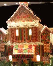 Gingerbread house for a Christmas centerpiece